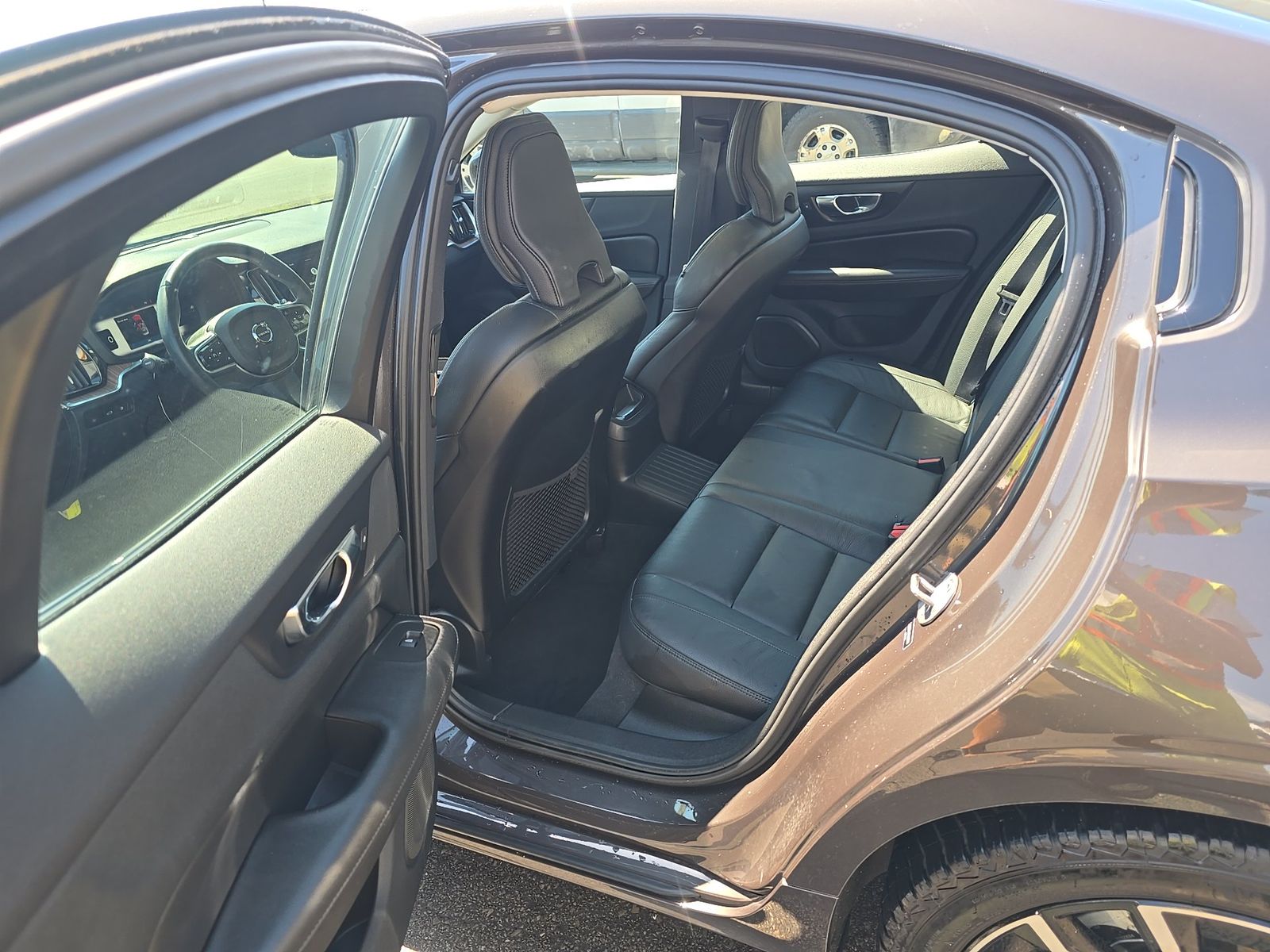 2023 Volvo S60 Recharge T8 Plus AWD