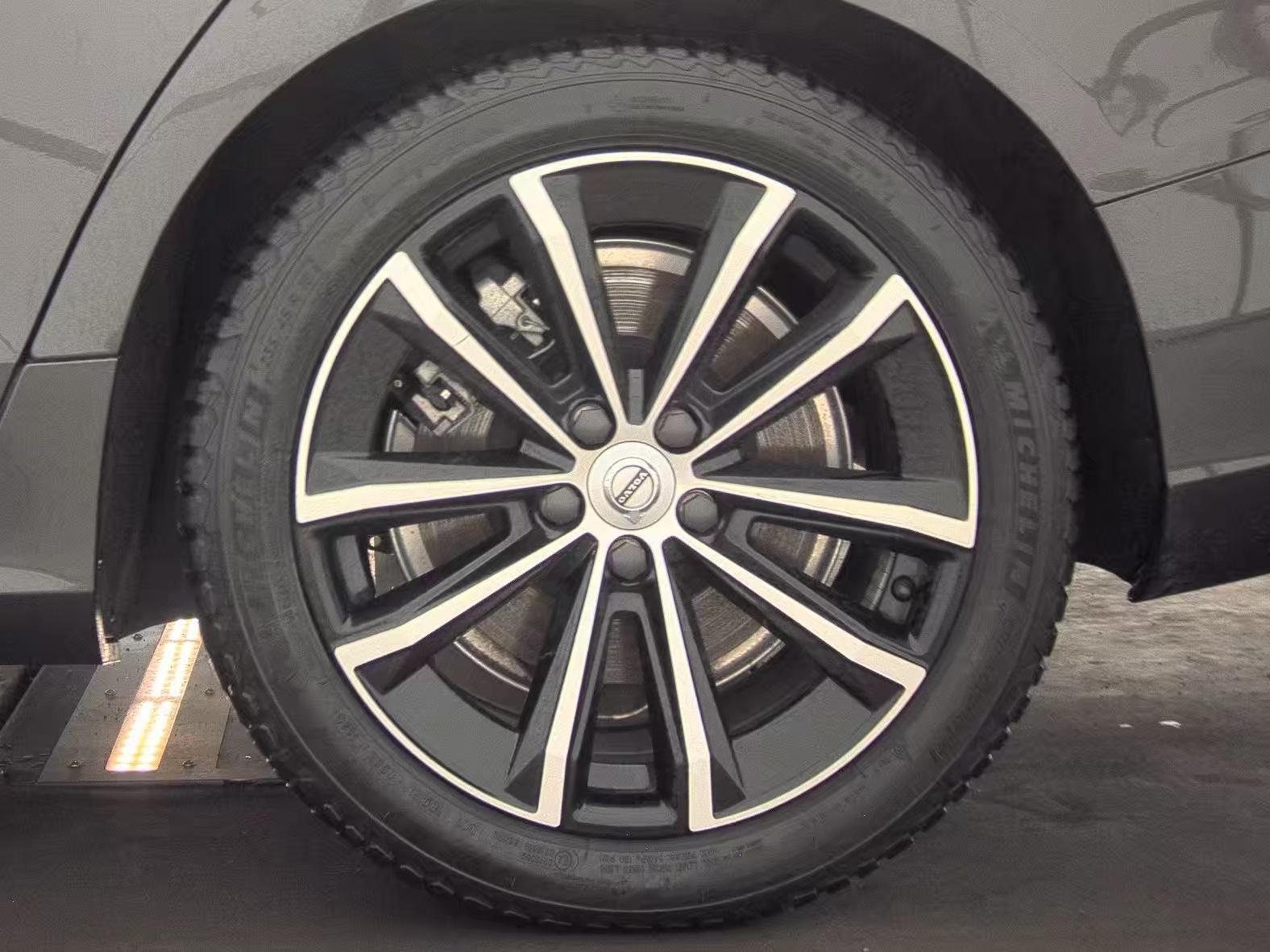 2023 Volvo S60 Recharge T8 Plus AWD
