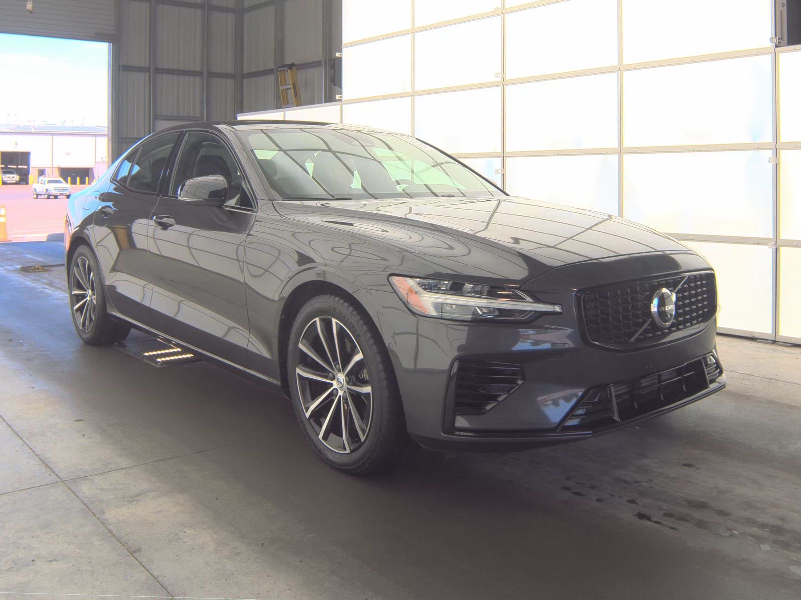 2023 Volvo S60 Recharge T8 Plus AWD