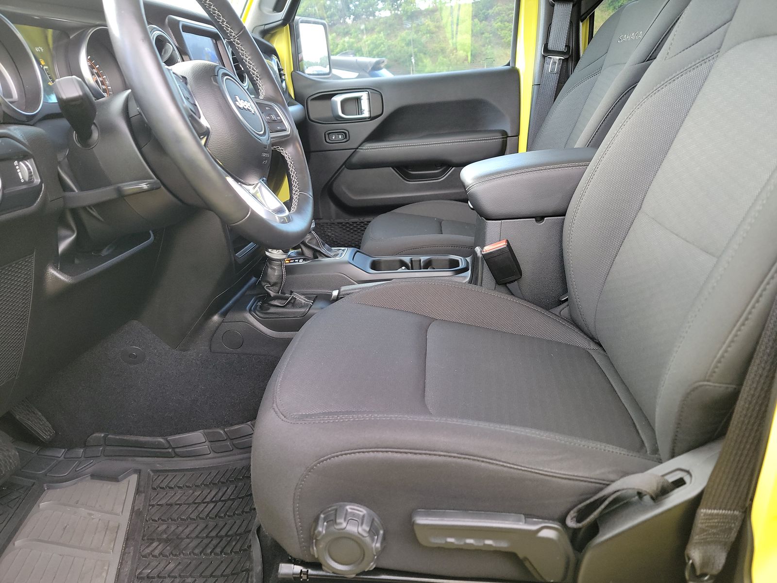 2023 Jeep Wrangler Sahara AWD