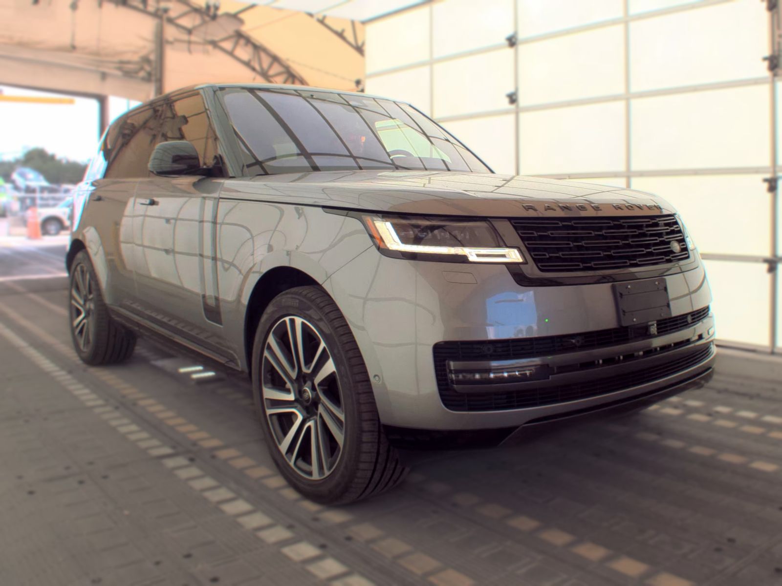 2023 Land Rover Range Rover SE AWD
