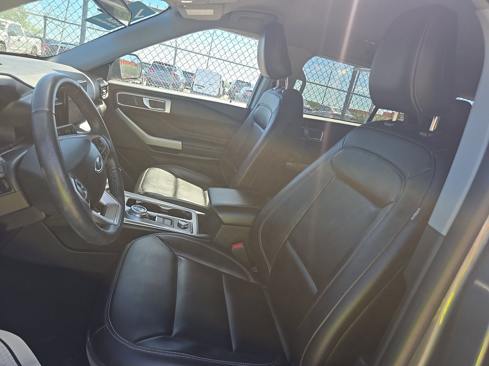2023 Ford Explorer XLT AWD