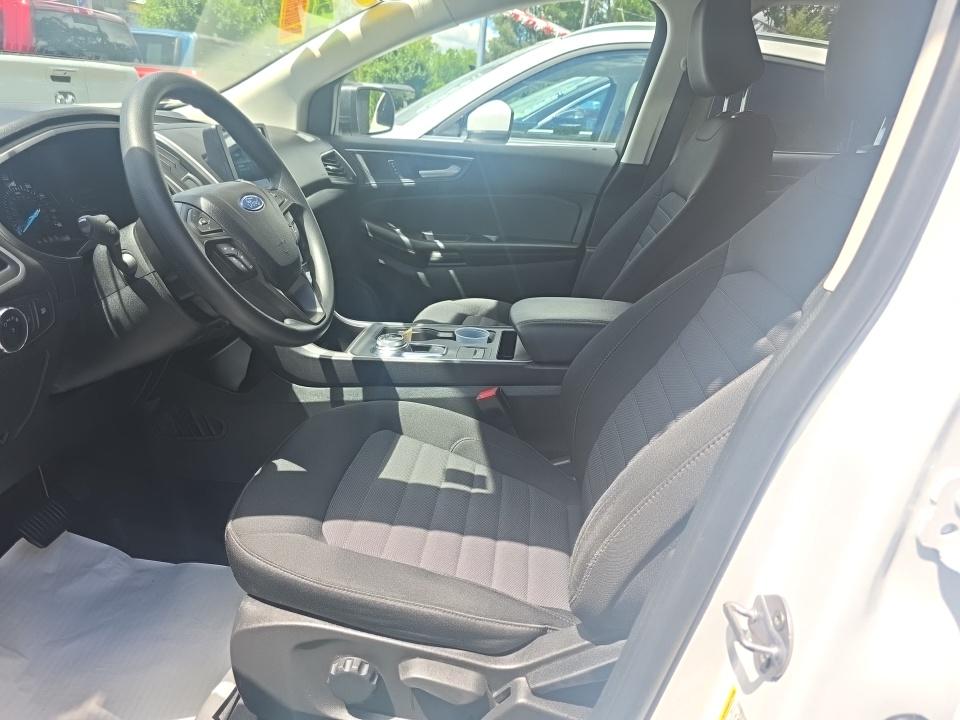 2023 Ford Edge SE AWD