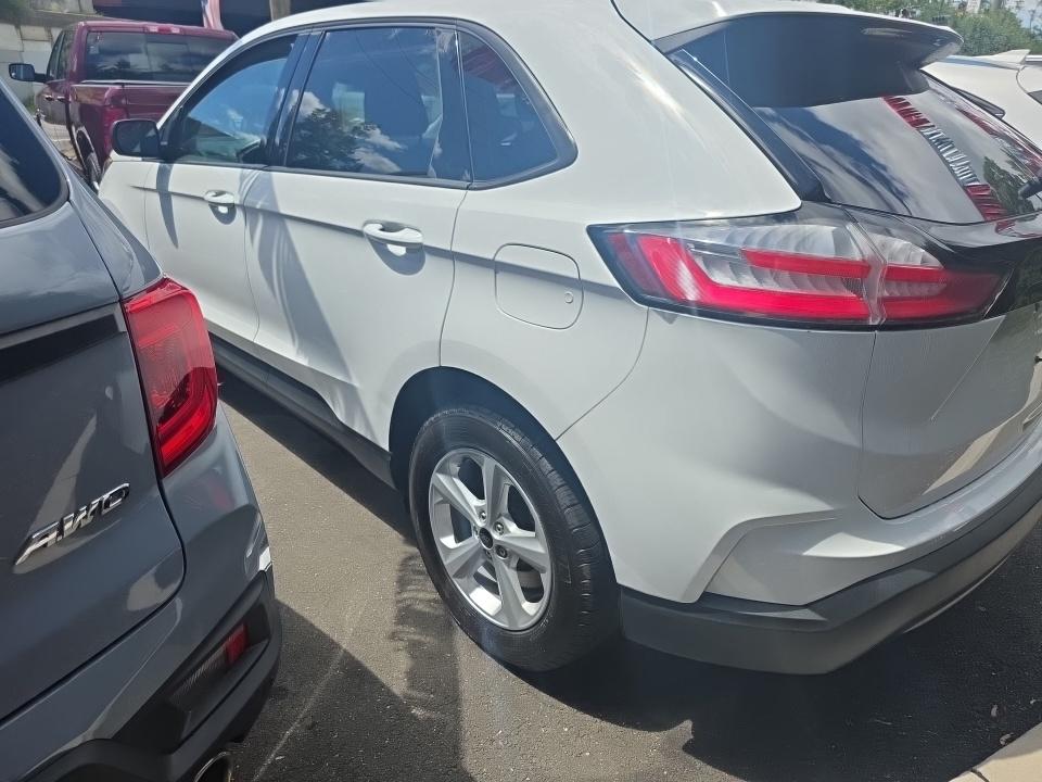 2023 Ford Edge SE AWD