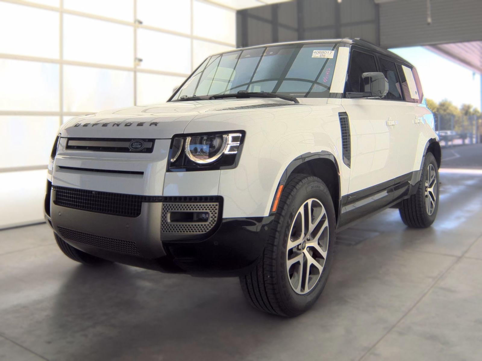 2021 Land Rover Defender 110 X-Dynamic SE AWD