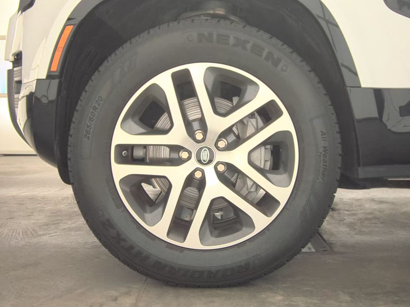 2021 Land Rover Defender 110 X-Dynamic SE AWD