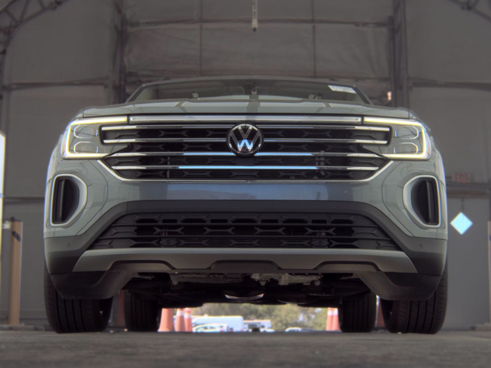 2025 Volkswagen Atlas 2.0T SE FWD