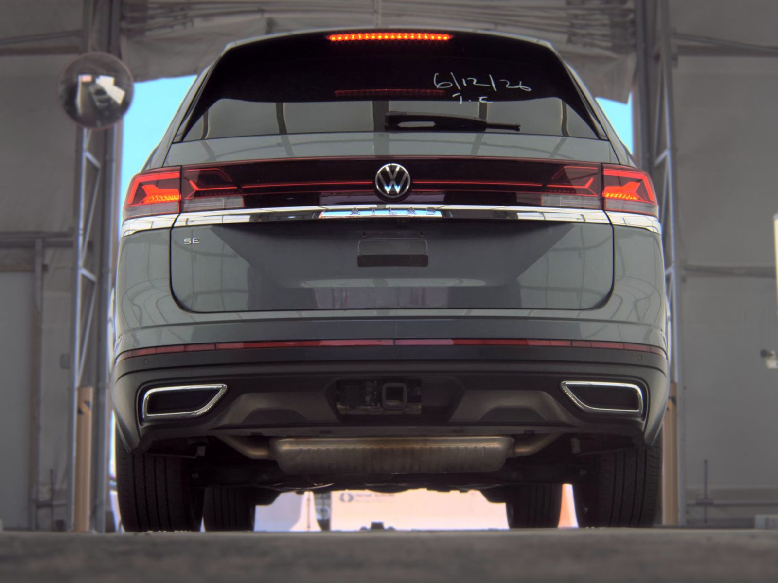 2025 Volkswagen Atlas 2.0T SE FWD