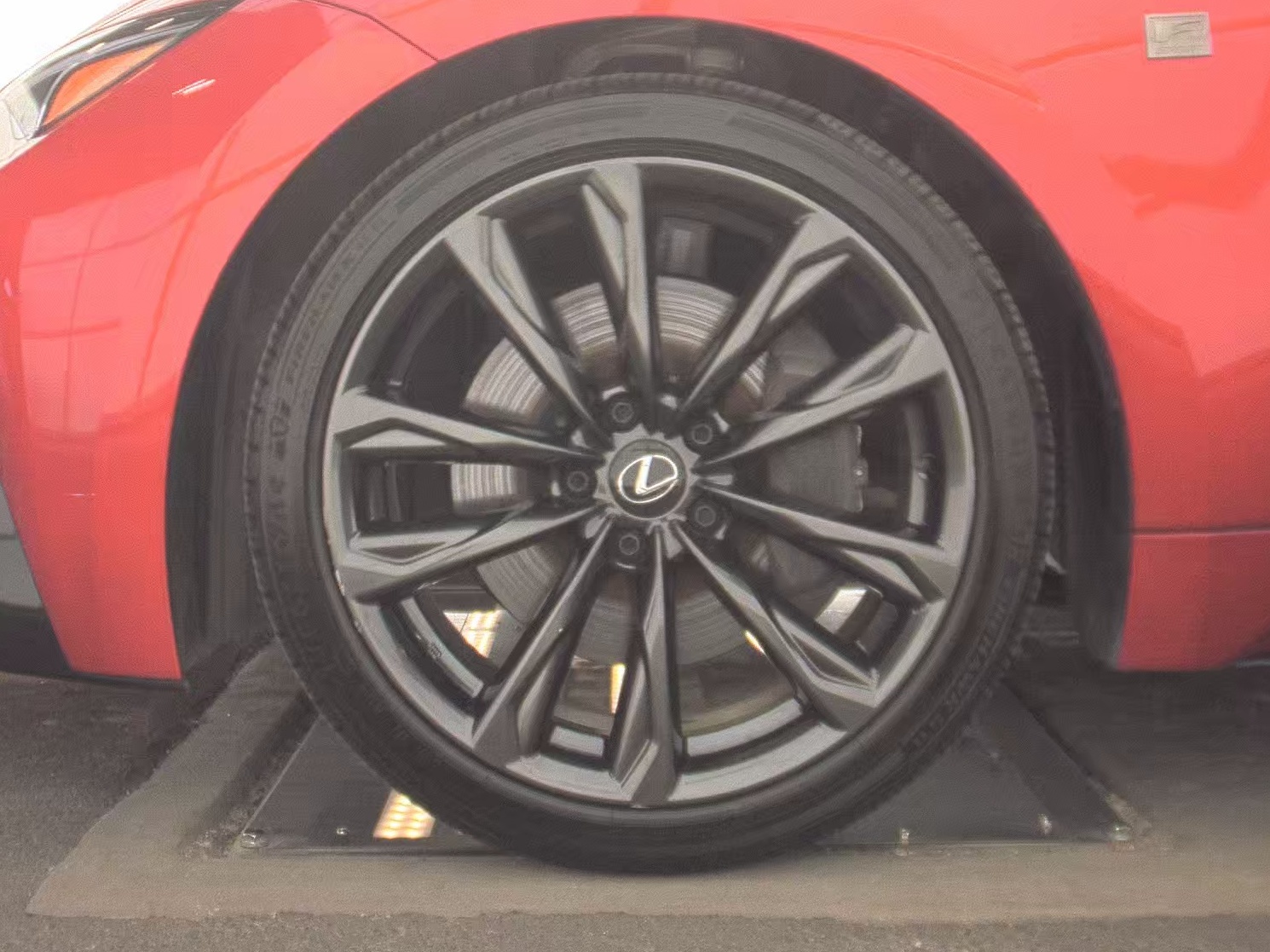 2024 Lexus IS IS 350 F SPORT Design RWD