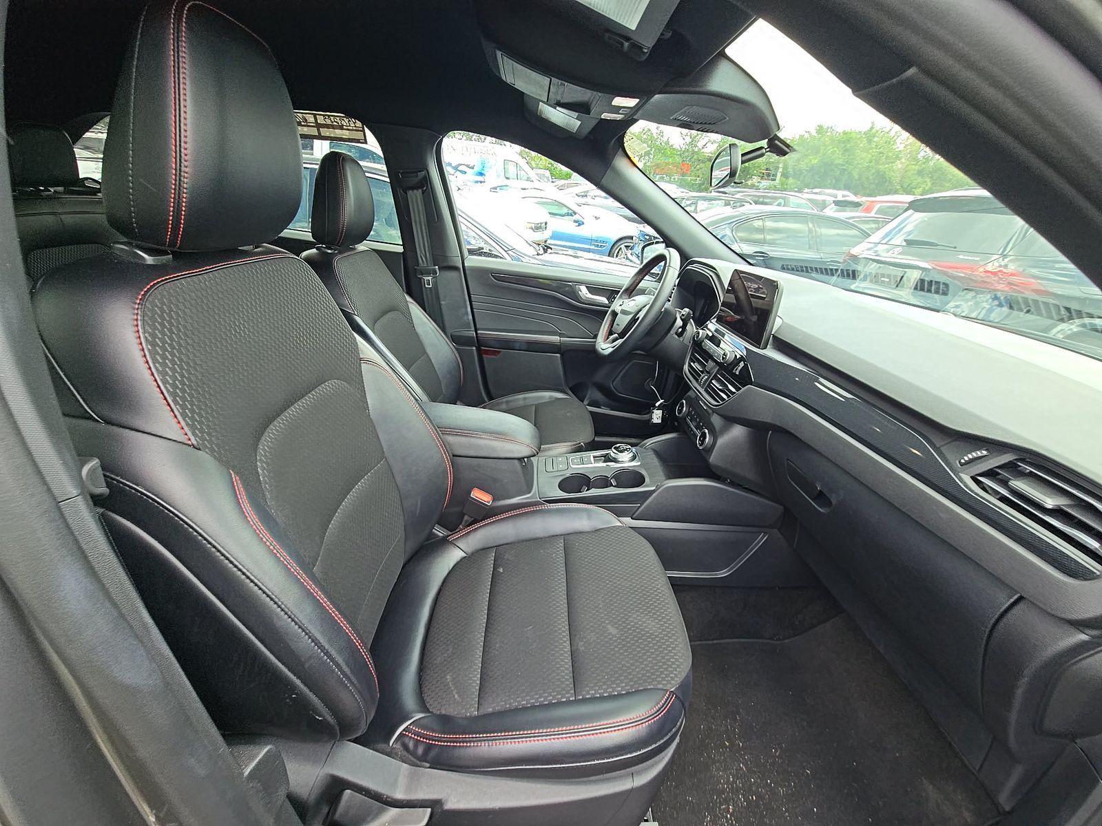 2025 Ford Escape ST-Line AWD