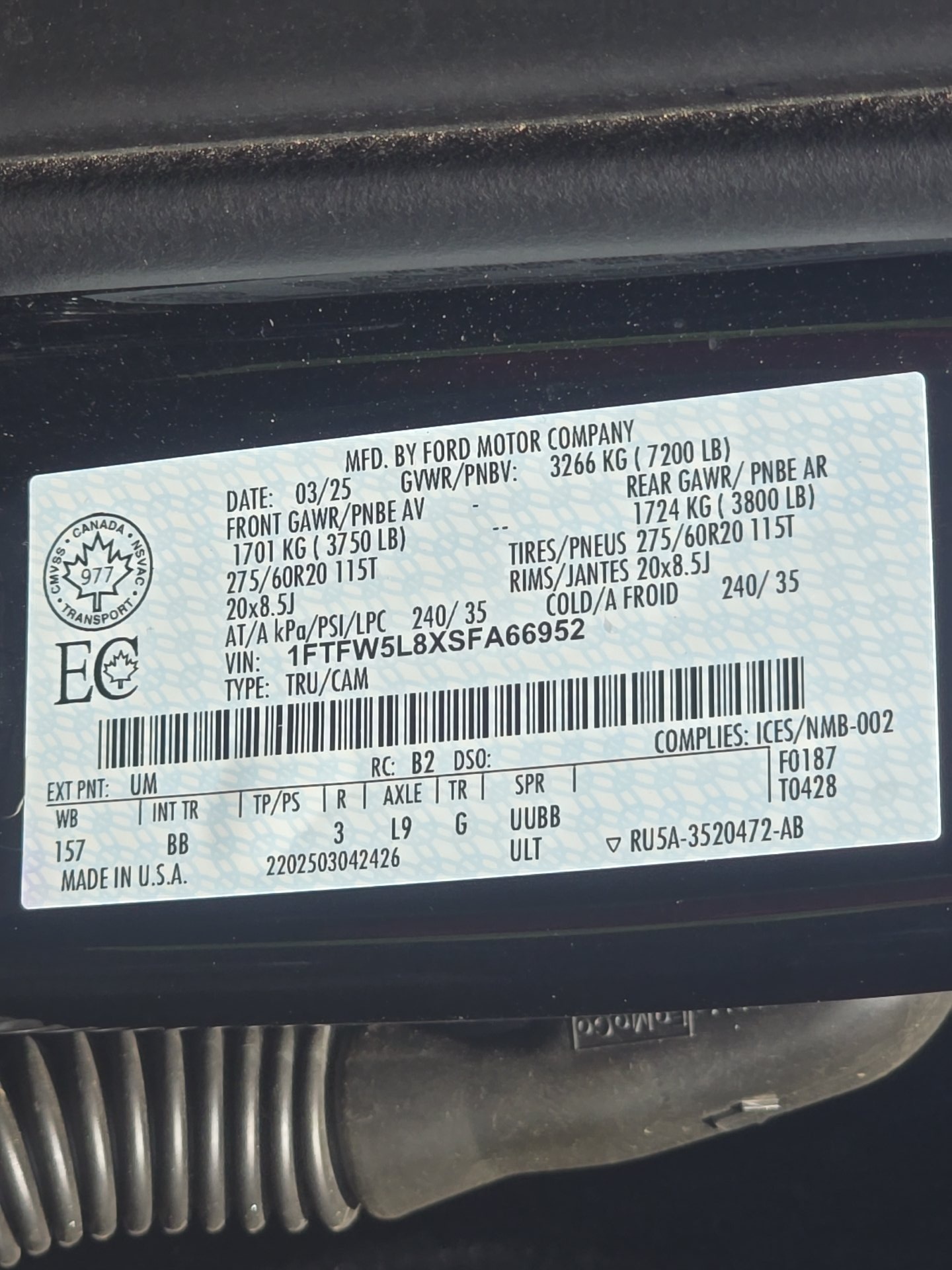 2025 Ford F-150 Lariat AWD