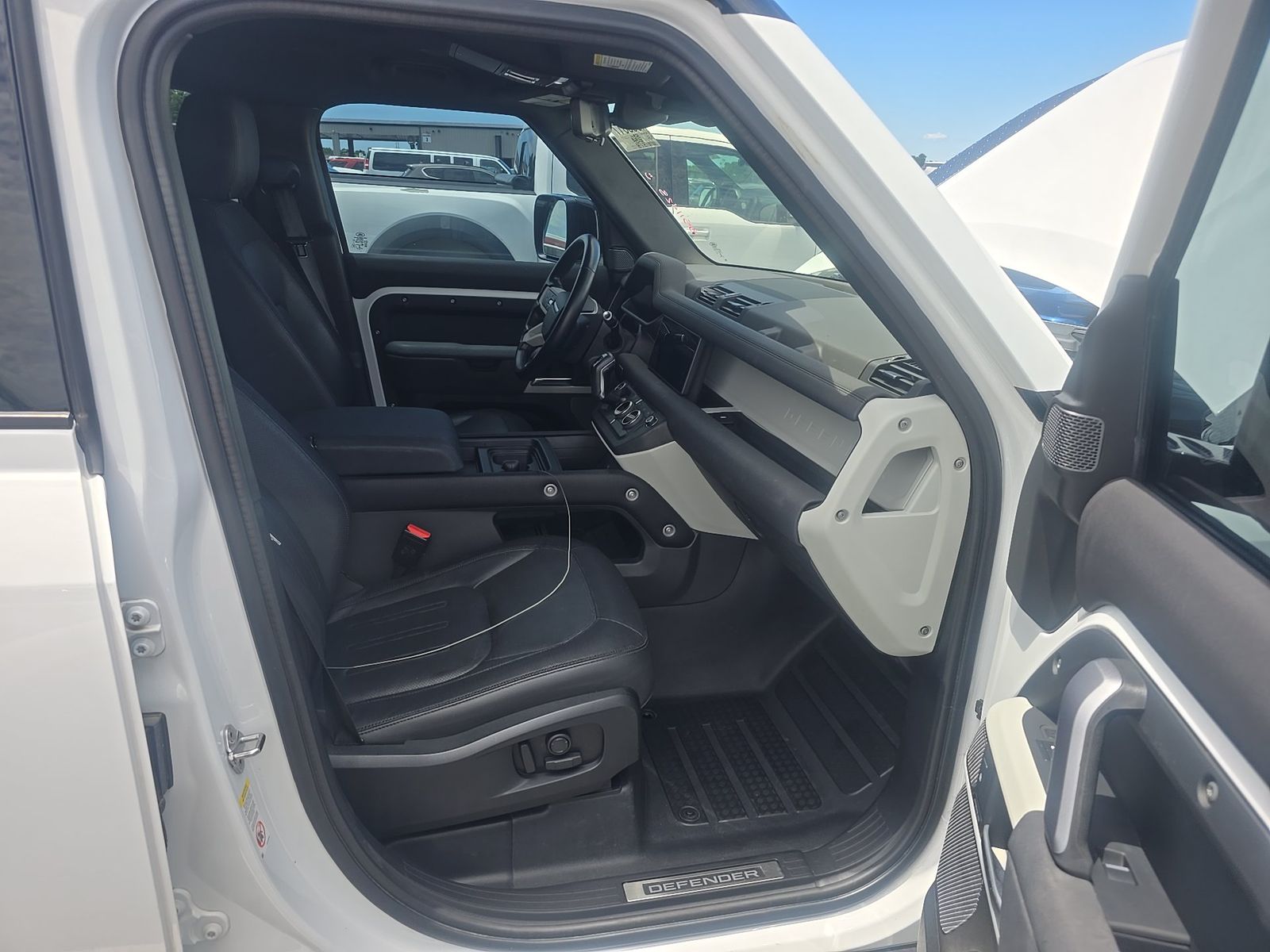 2021 Land Rover Defender 110 X-Dynamic SE AWD