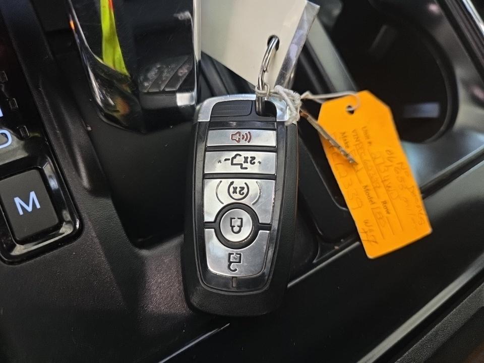 2023 Ford F-150 Lariat AWD