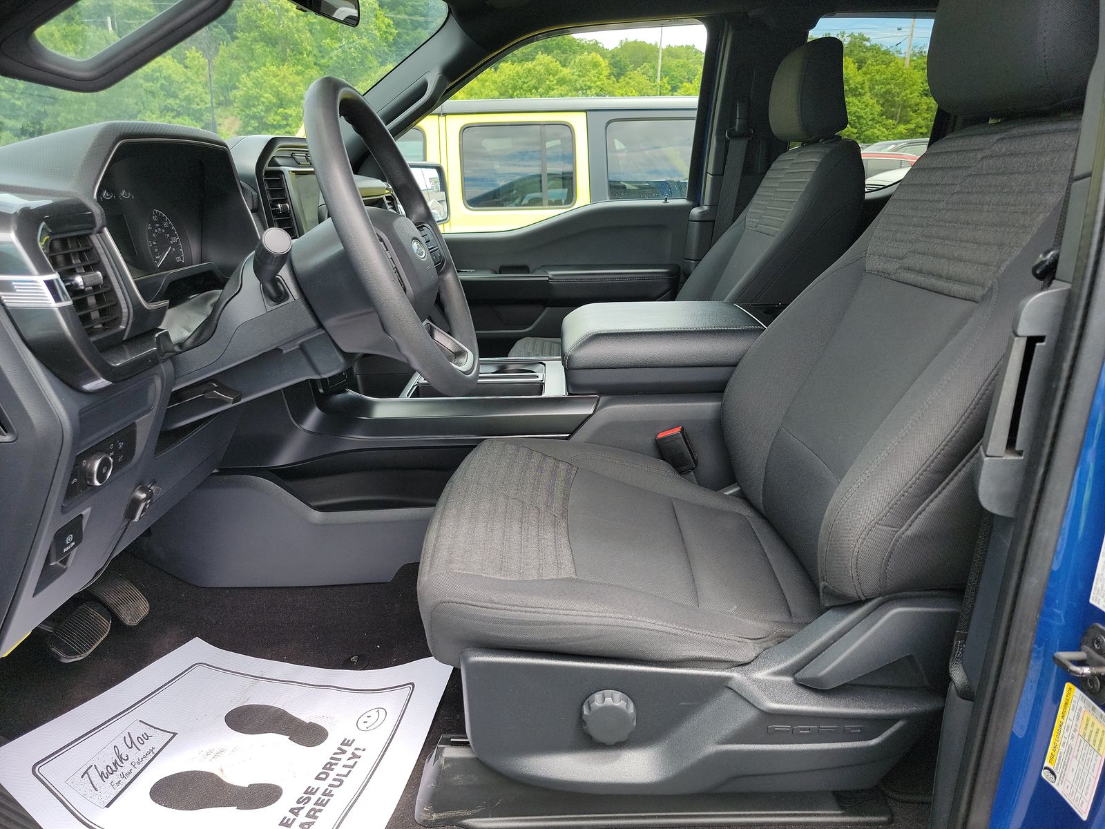 2022 Ford F-150 XL AWD