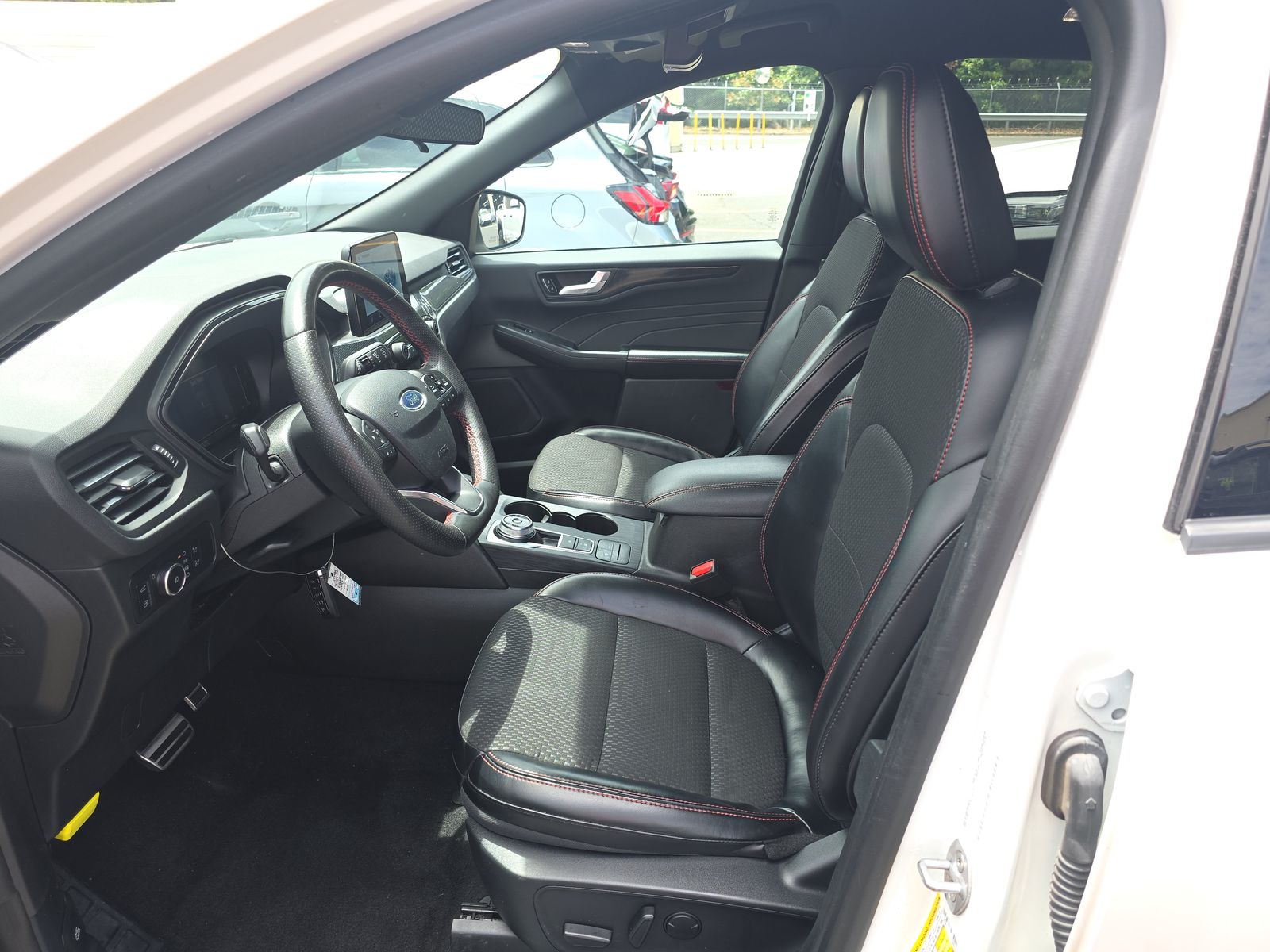 2024 Ford Escape Hybrid ST-Line Select AWD