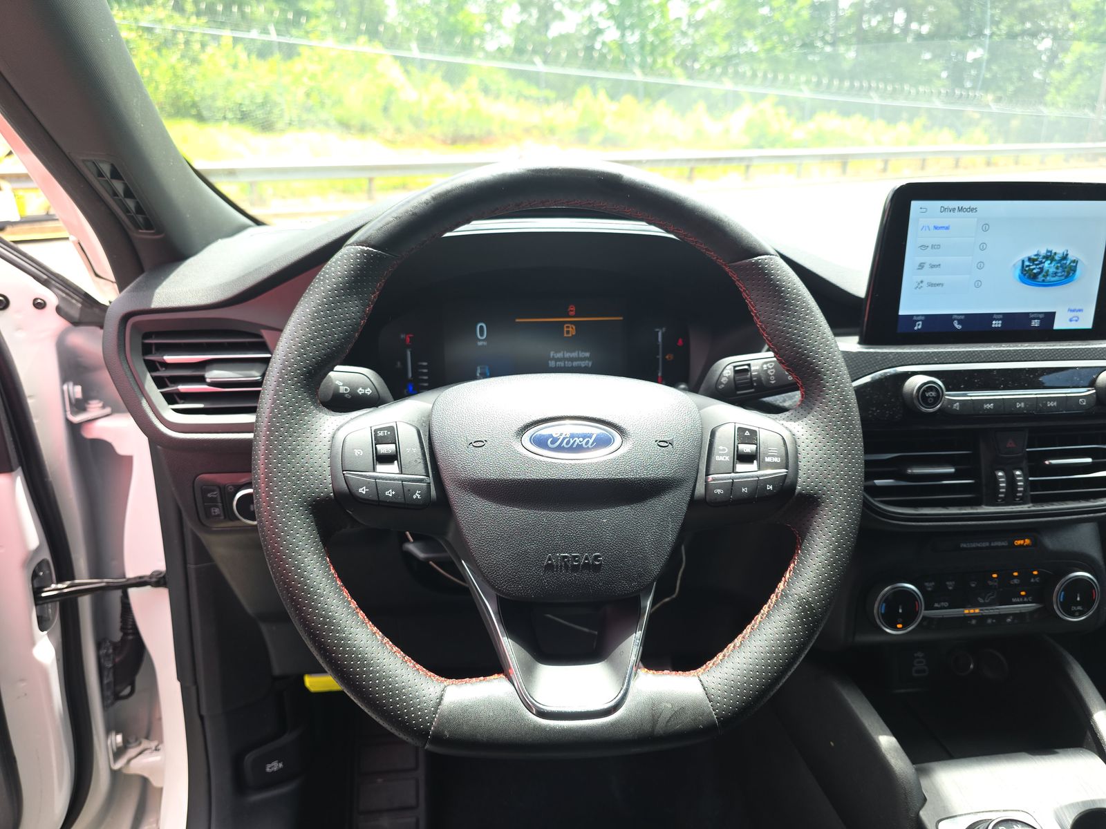 2024 Ford Escape Hybrid ST-Line Select AWD