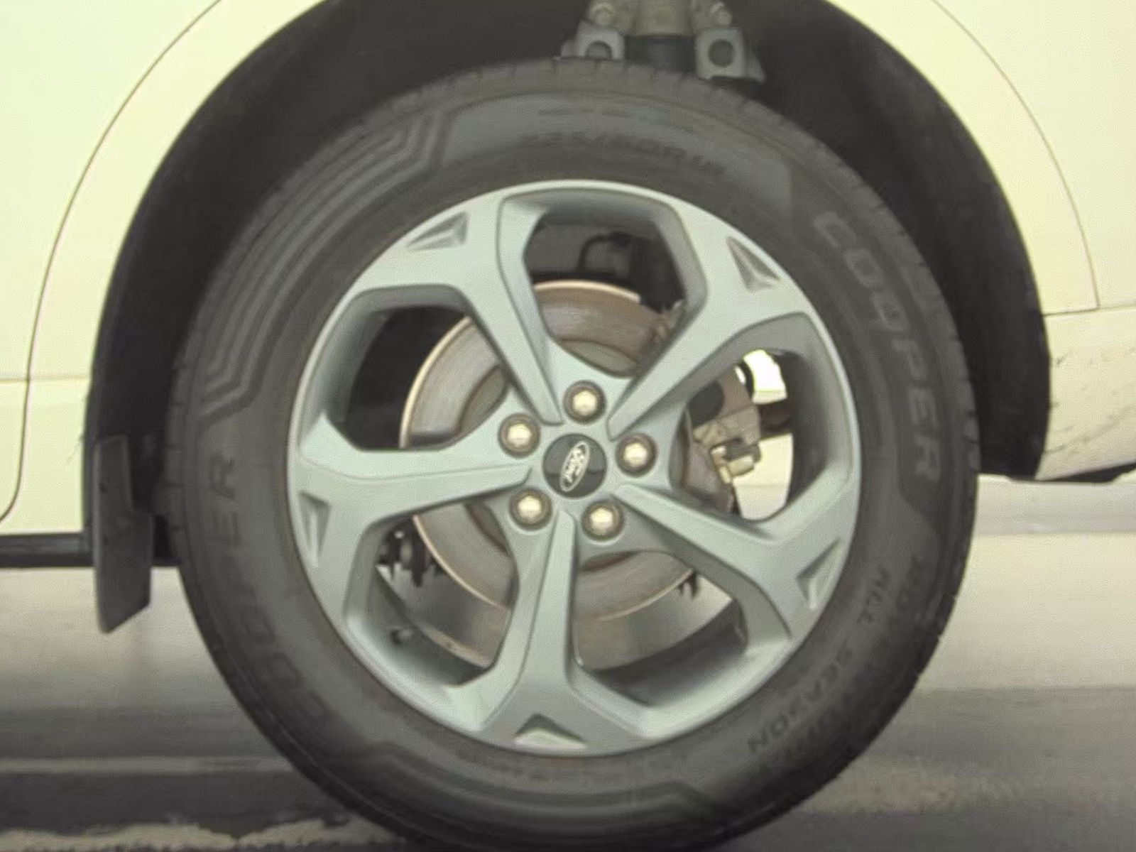 2024 Ford Escape Hybrid ST-Line Select AWD