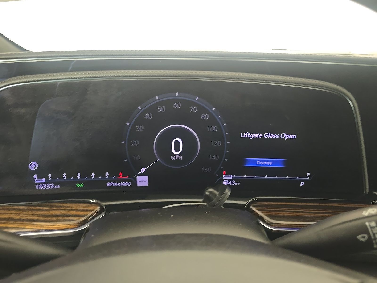 2024 Cadillac Escalade ESV Luxury RWD