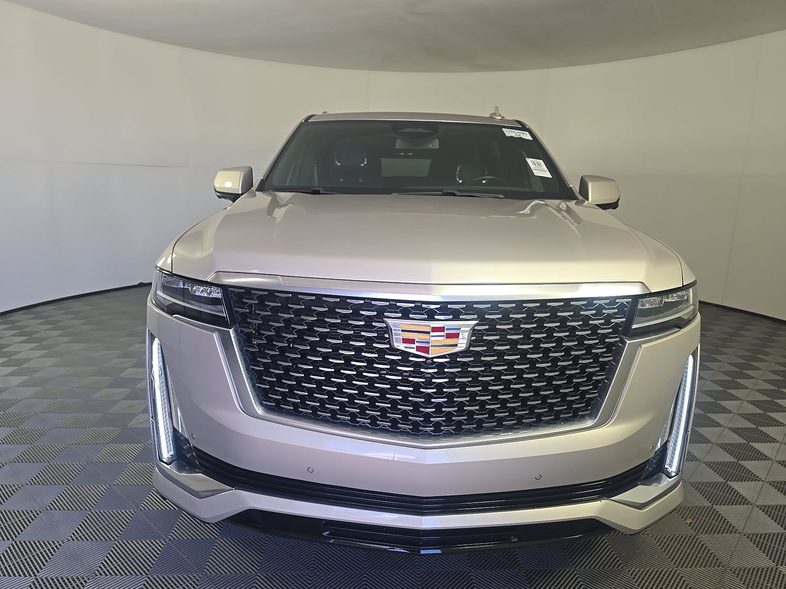2024 Cadillac Escalade ESV Luxury RWD