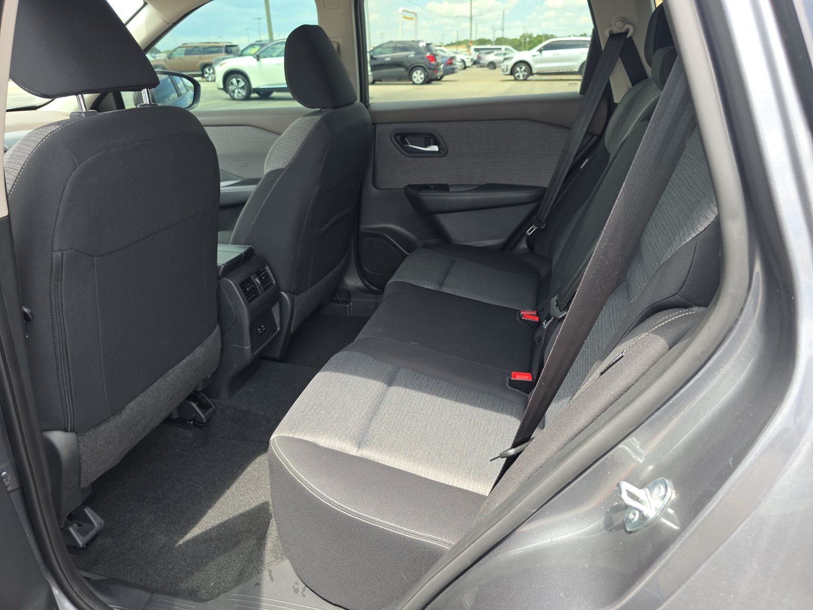 2023 Nissan Rogue SV FWD