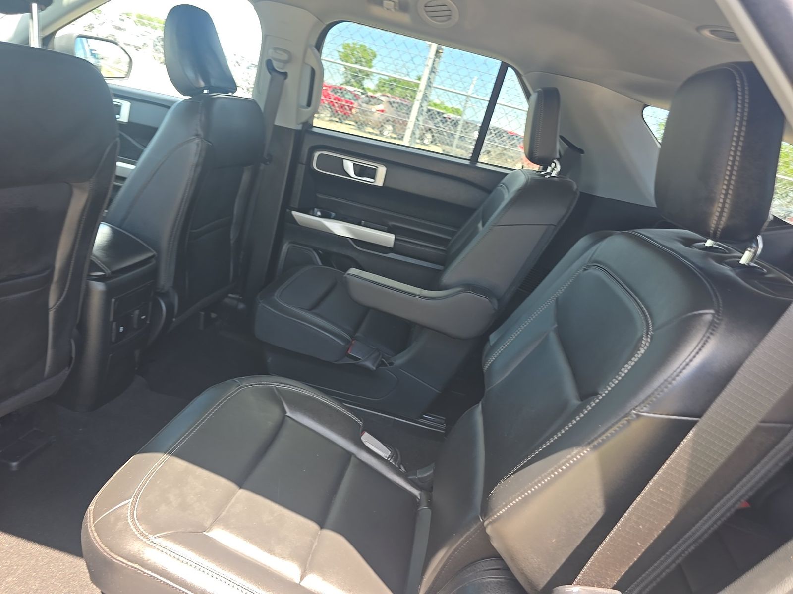 2023 Ford Explorer XLT AWD