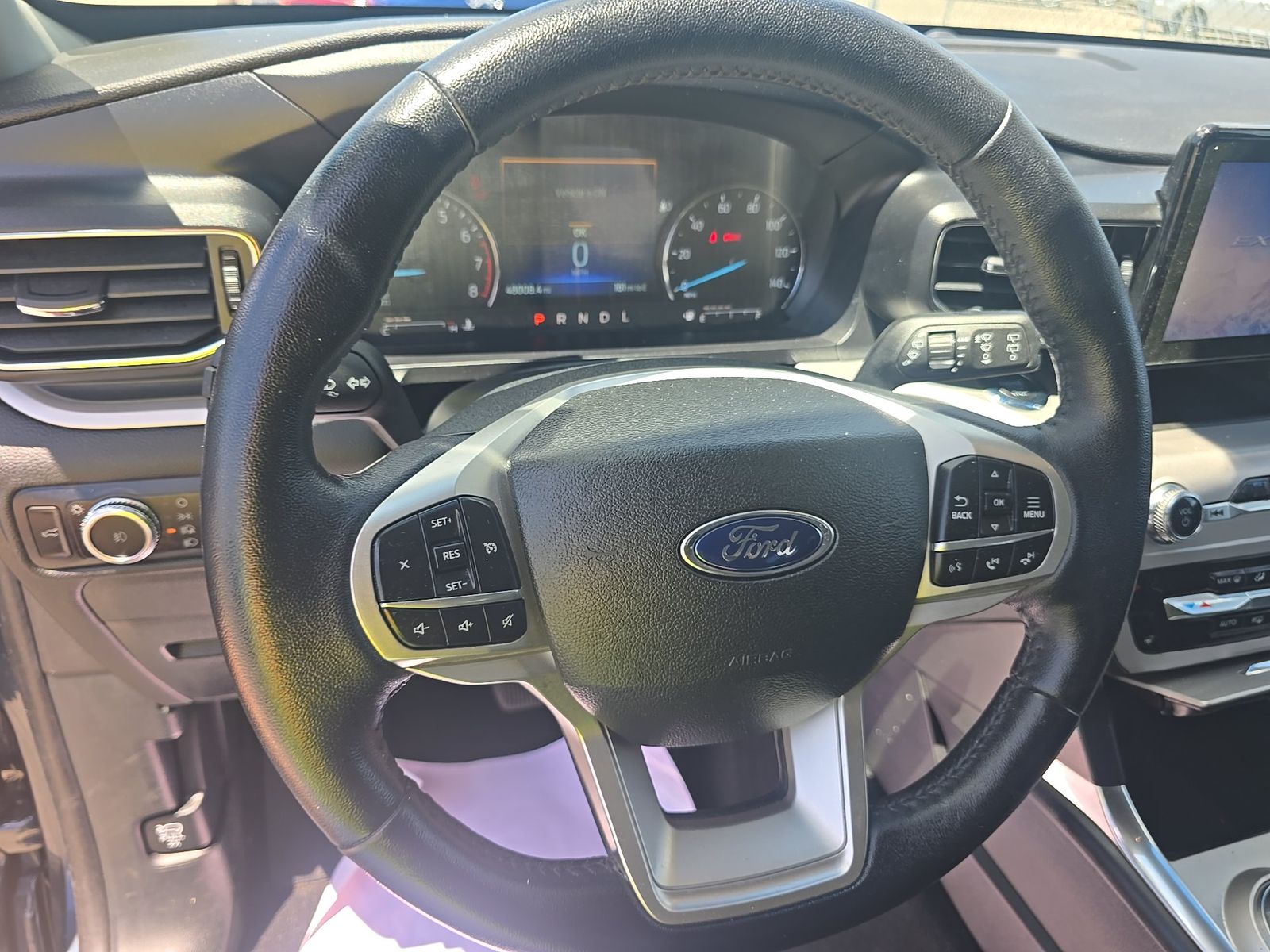 2023 Ford Explorer XLT AWD