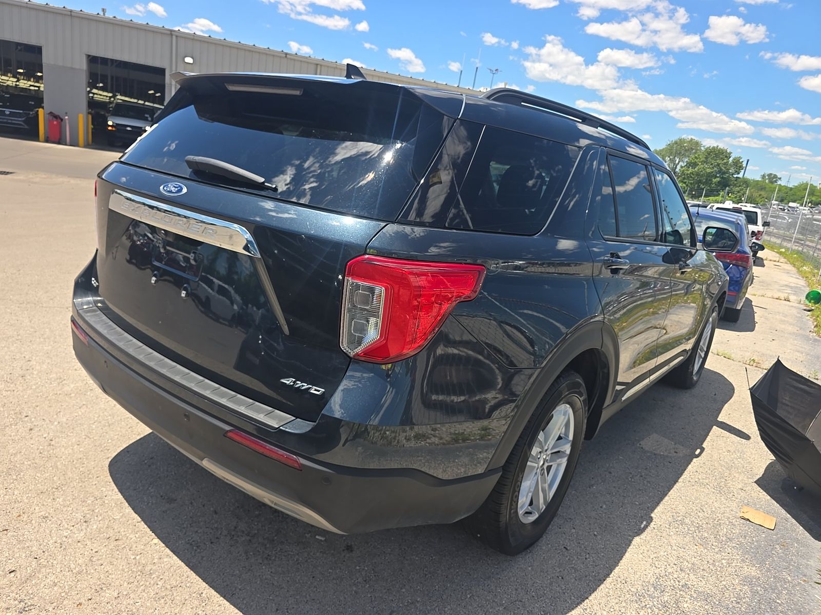 2023 Ford Explorer XLT AWD