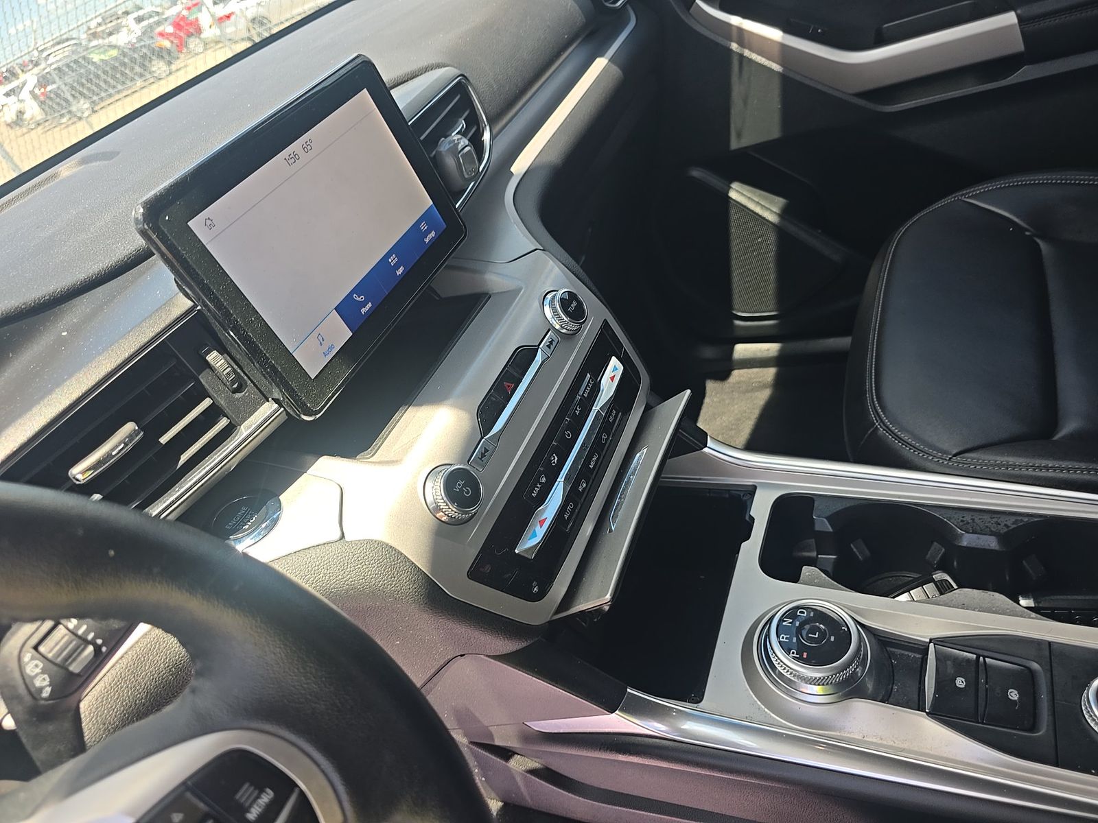 2023 Ford Explorer XLT AWD