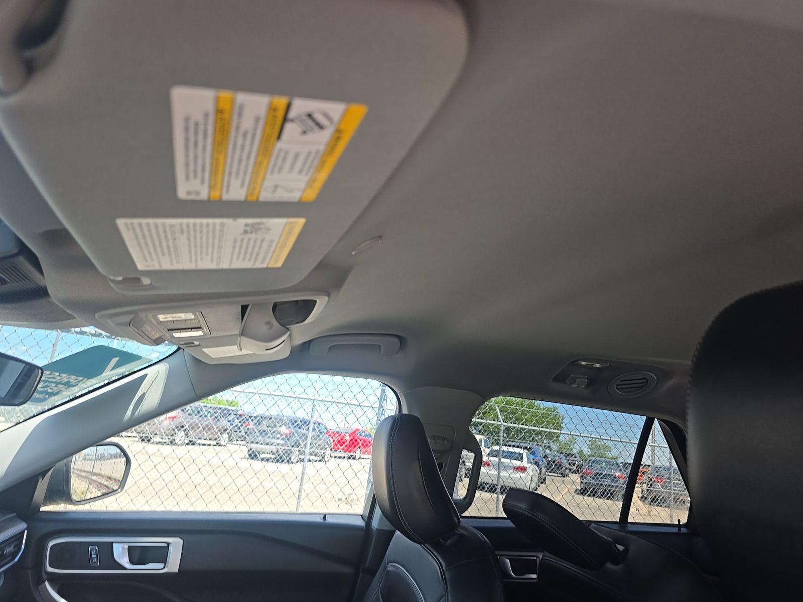 2023 Ford Explorer XLT AWD