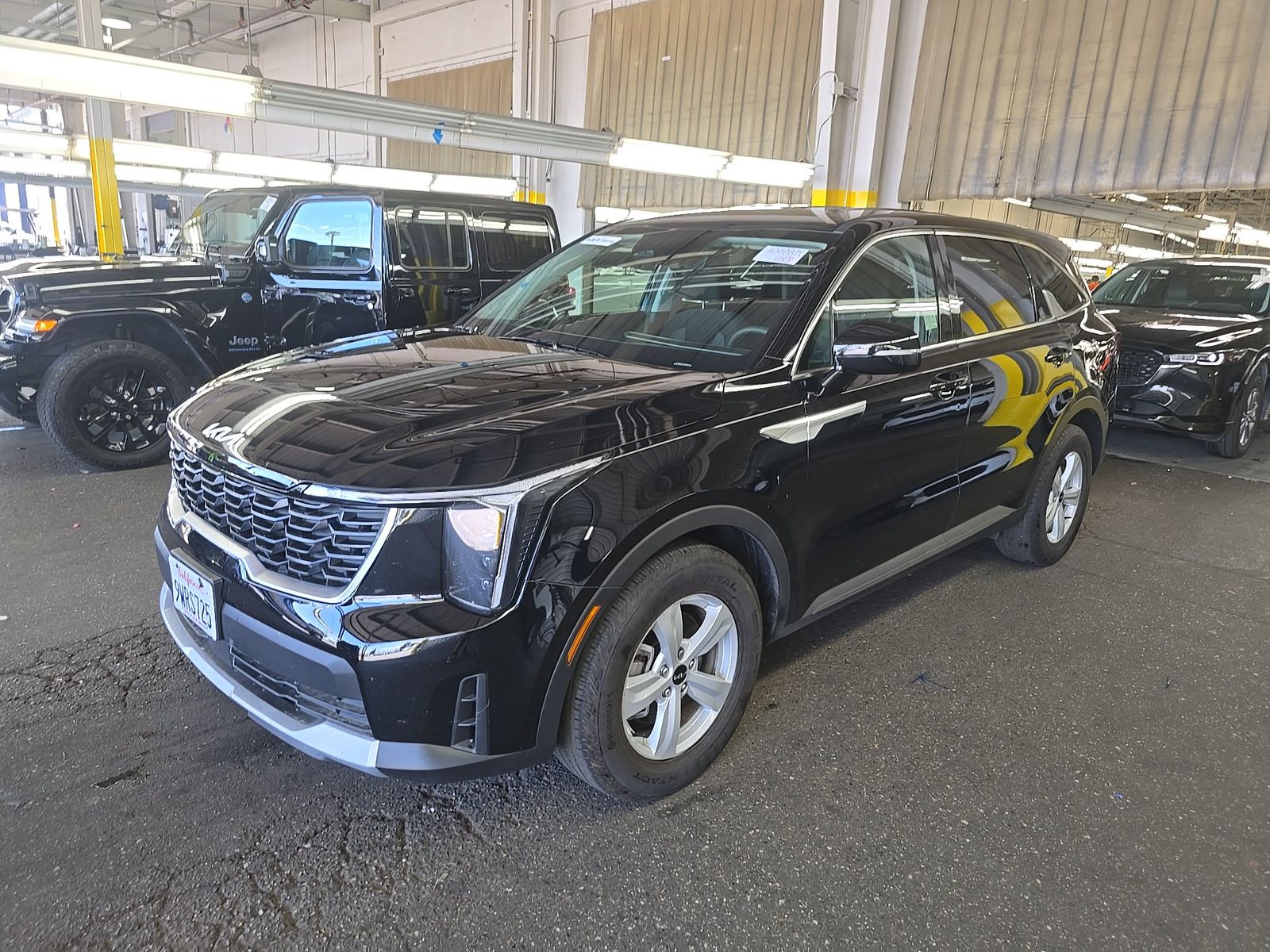 2025 Kia Sorento LX FWD