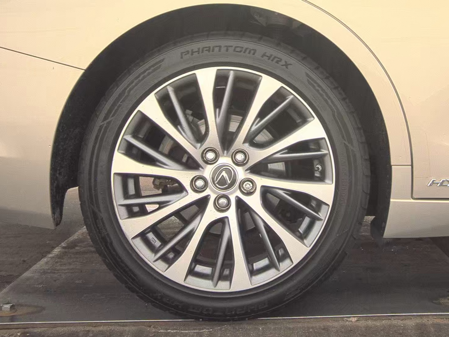 2019 Lexus ES ES 300h FWD