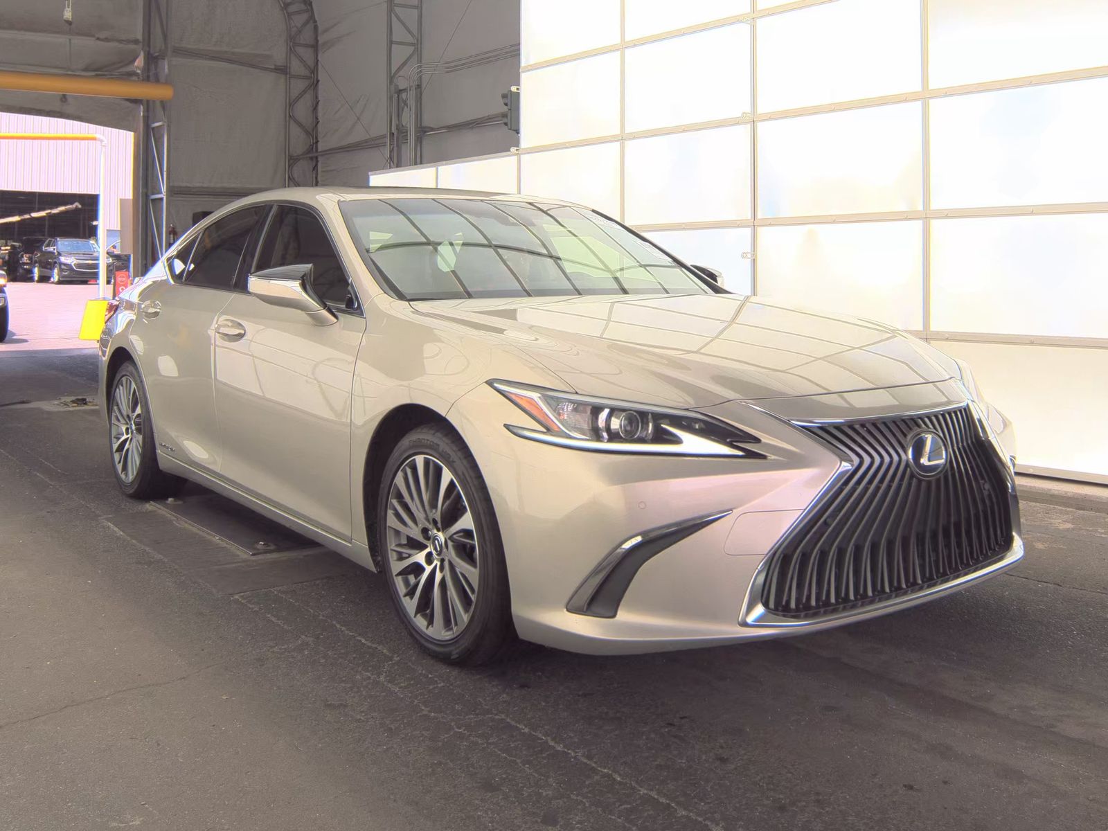 2019 Lexus ES ES 300h FWD