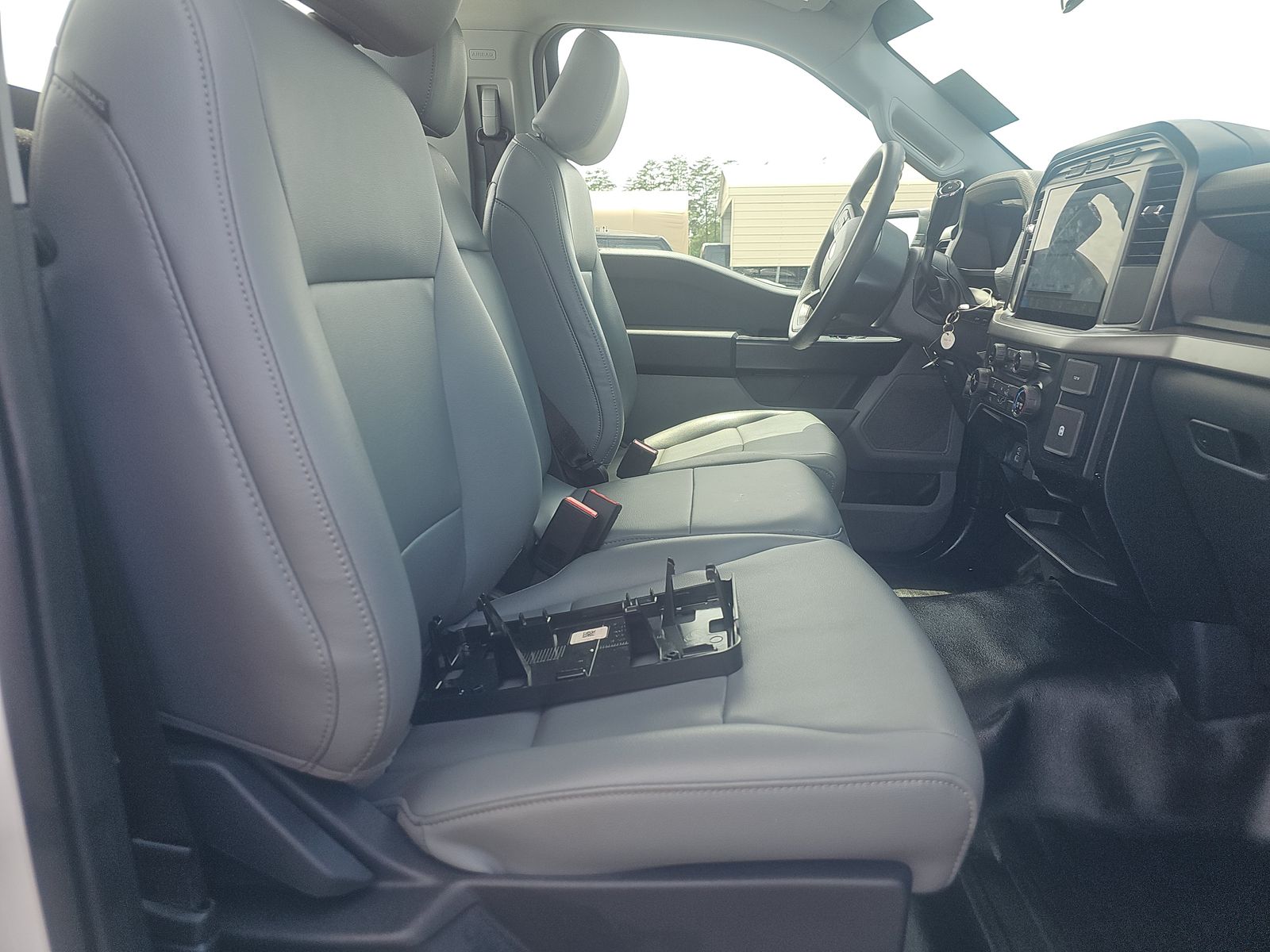 2024 Ford F-150 XL AWD