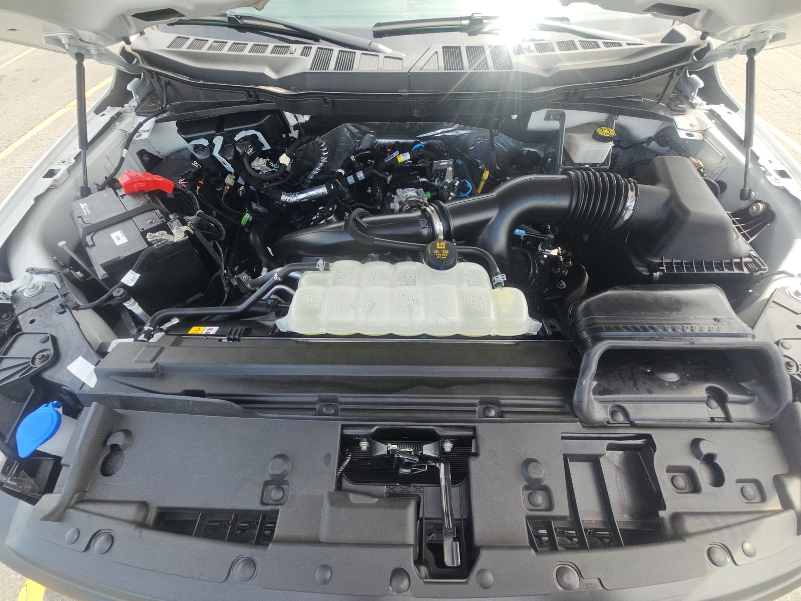 2024 Ford F-150 XL AWD