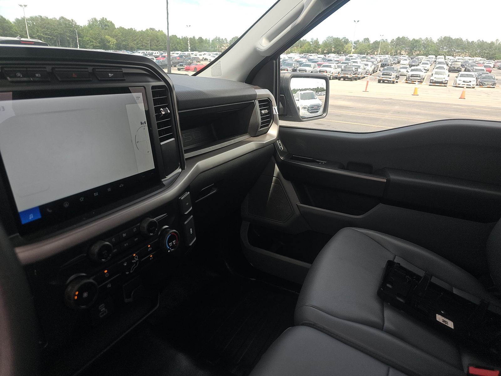 2024 Ford F-150 XL AWD