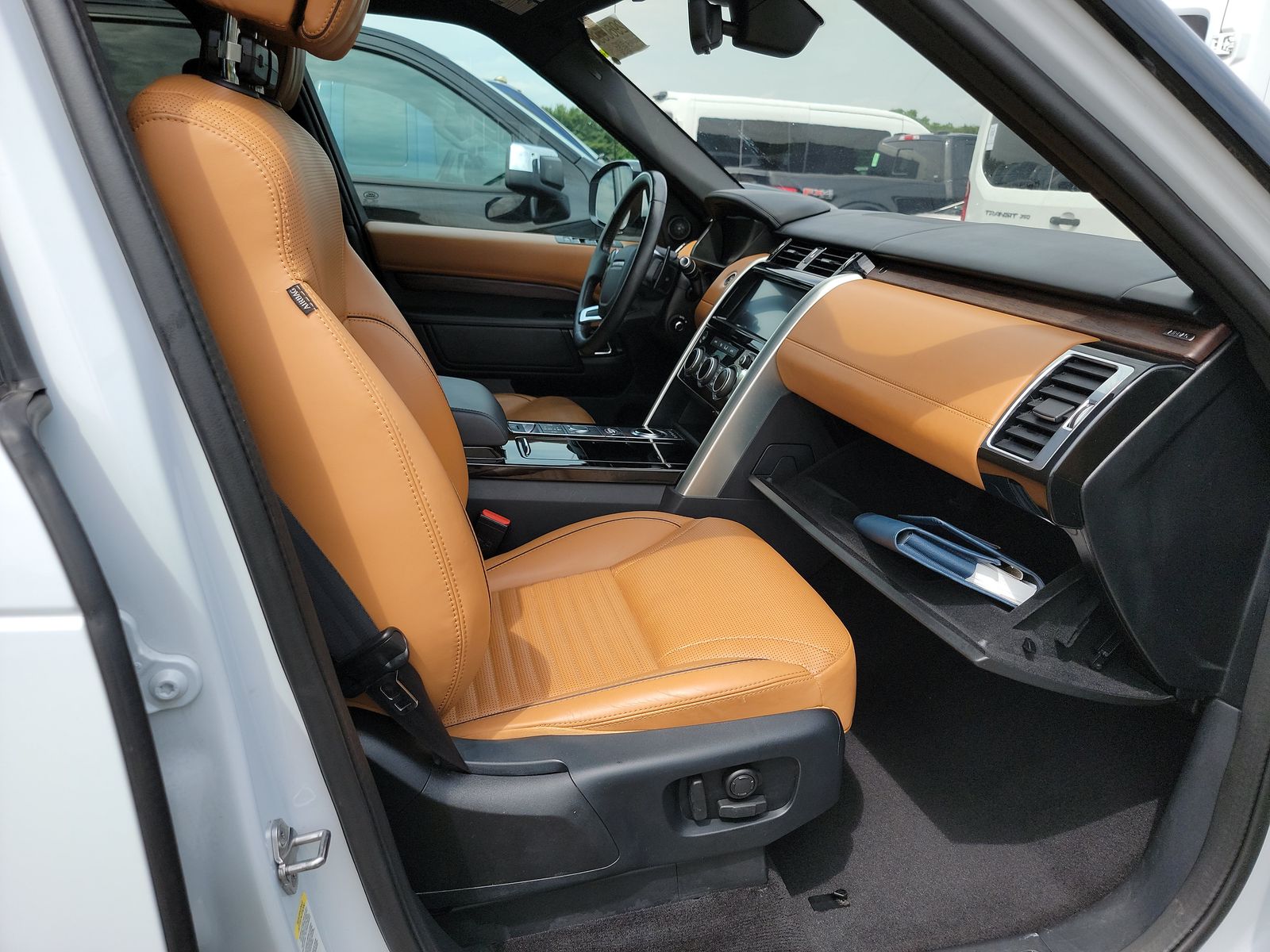 2020 Land Rover Discovery HSE Luxury AWD