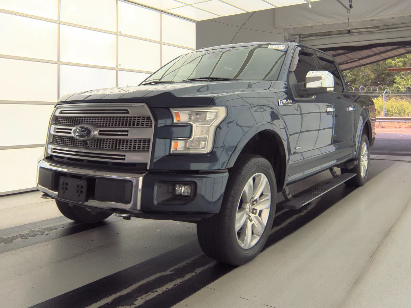 2015 Ford F-150 Platinum AWD