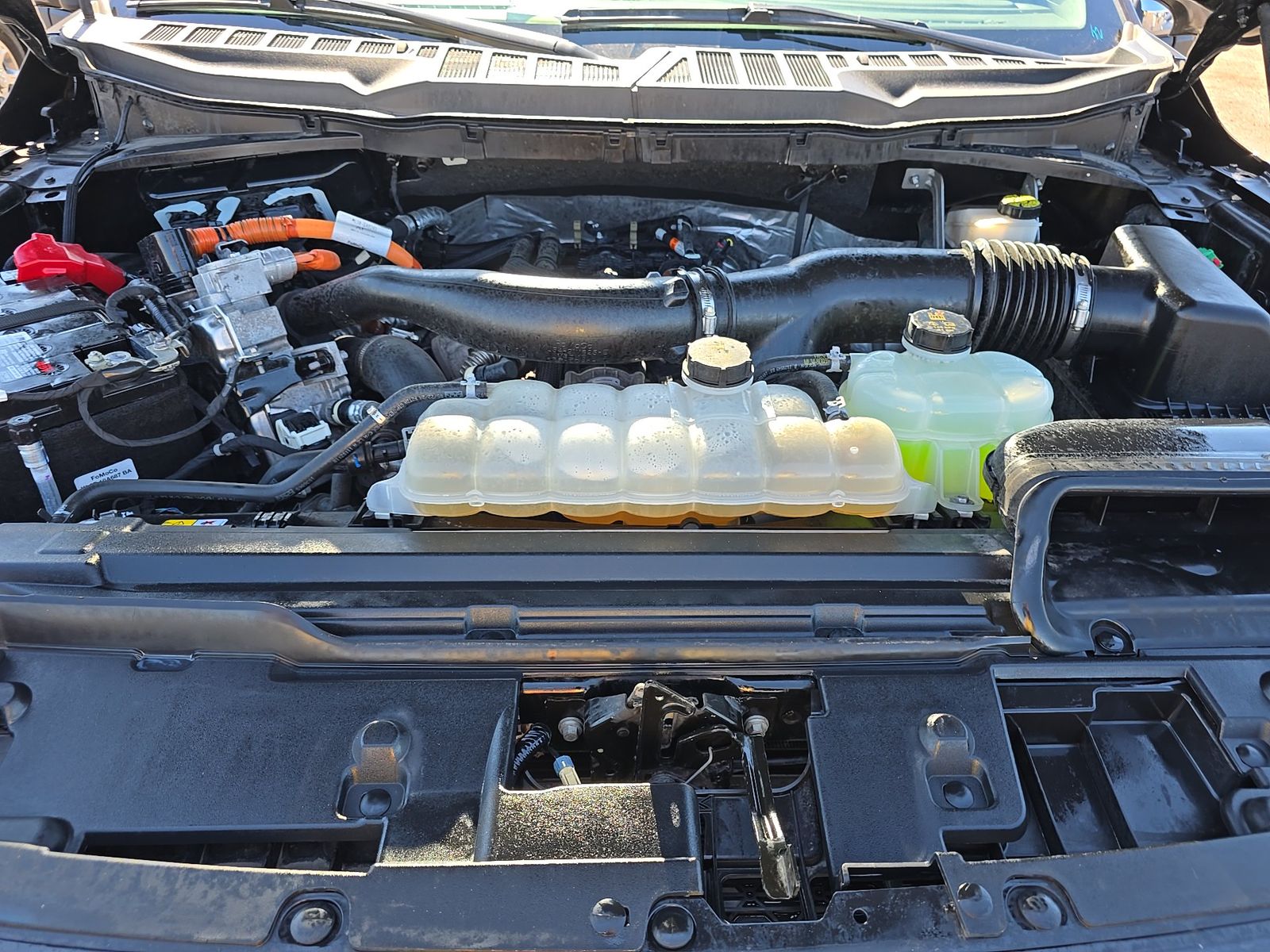 2024 Ford F-150 Hybrid XLT AWD