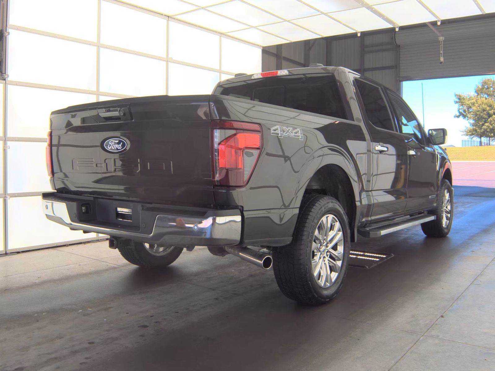 2024 Ford F-150 Hybrid XLT AWD