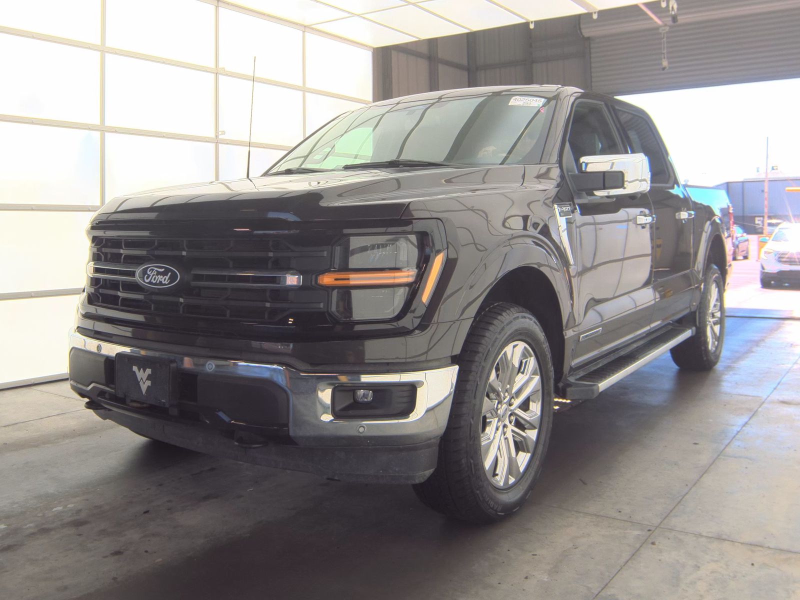 2024 Ford F-150 Hybrid XLT AWD