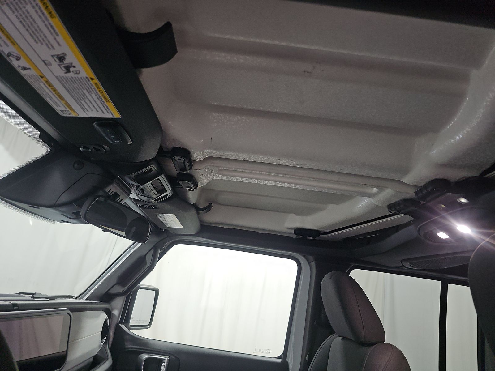 2025 Jeep Wrangler 4xe Willys AWD
