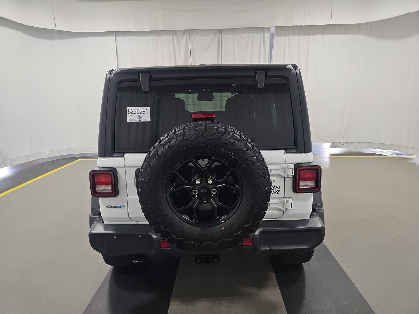 2025 Jeep Wrangler 4xe Willys AWD