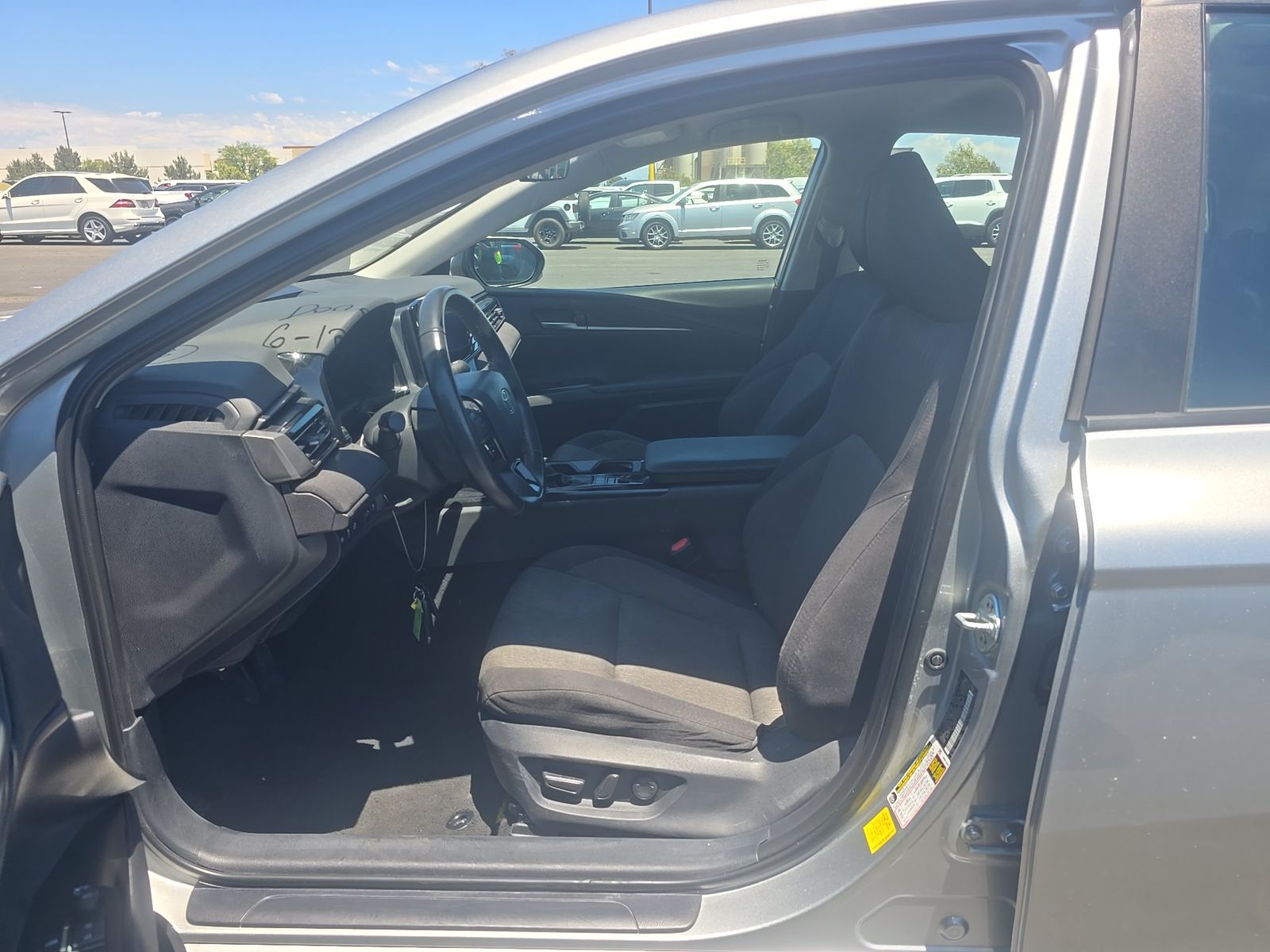 2025 Toyota Camry LE AWD