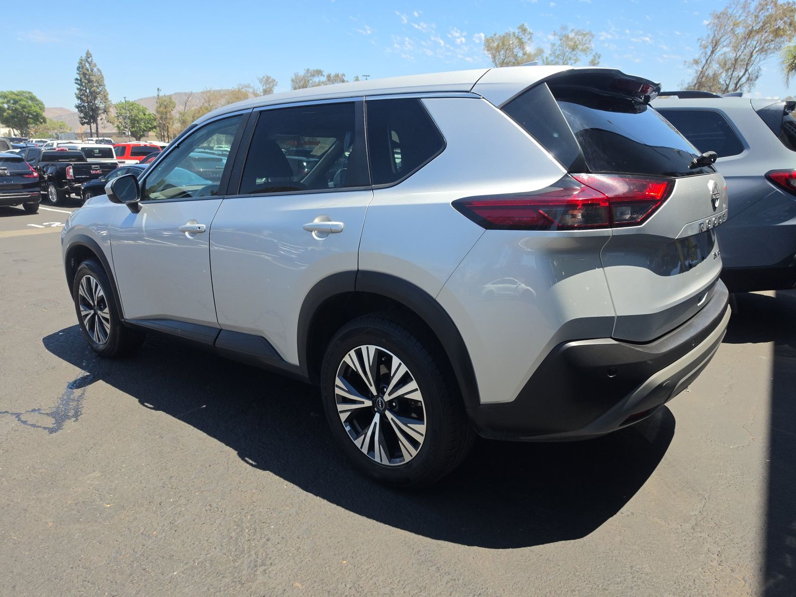 2023 Nissan Rogue SV AWD