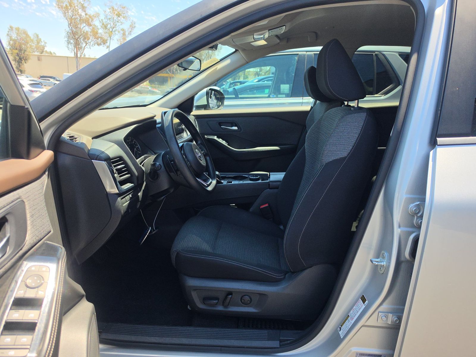 2023 Nissan Rogue SV AWD