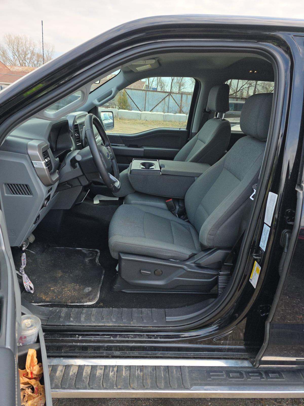 2025 Ford F-150 XLT AWD