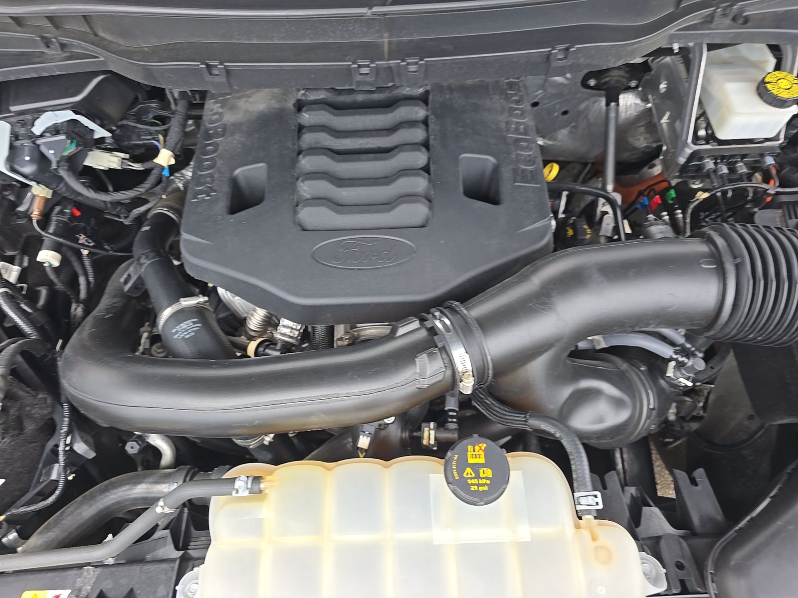 2023 Ford F-150 Lariat AWD