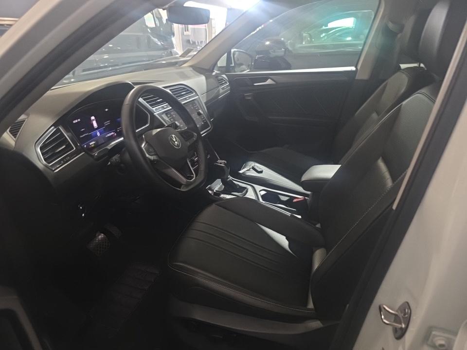 2024 Volkswagen Tiguan 2.0T SE AWD
