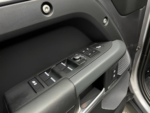 2021 Land Rover Defender 110 X AWD
