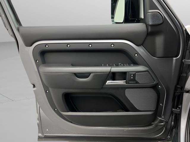 2021 Land Rover Defender 110 X AWD